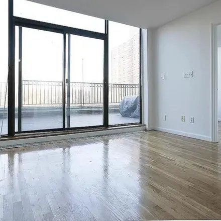 Rent this 3 bed apartment on 181 East Houston Street in New York, NY 10002