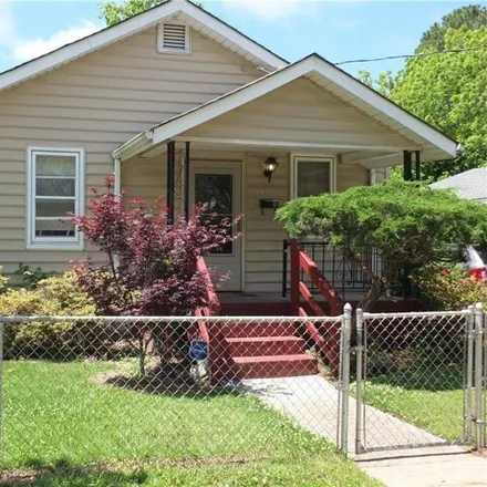 Buy this 2 bed house on 2819 Grandy Avenue in Ballentine Place, Norfolk