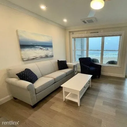 Image 7 - 9 Kentville Terrace, Hampton Beach, Hampton, NH 03842, USA - Condo for rent