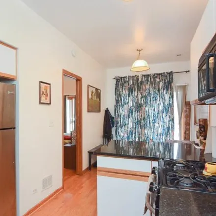 Image 4 - 3713 North Janssen Avenue, Chicago, IL 60613, USA - House for rent