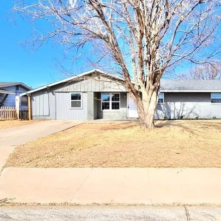 Buy this 3 bed house on 1913 East Pecan Avenue in Midland, TX 79705