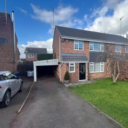 Buy this 3 bed duplex on Hollow Lane in East Staffordshire, DE6 5HQ