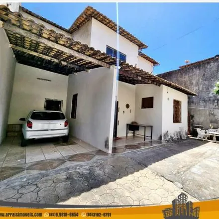 Buy this 5 bed house on Rua Saldanha Marinho 805 in José Bonifácio, Fortaleza - CE