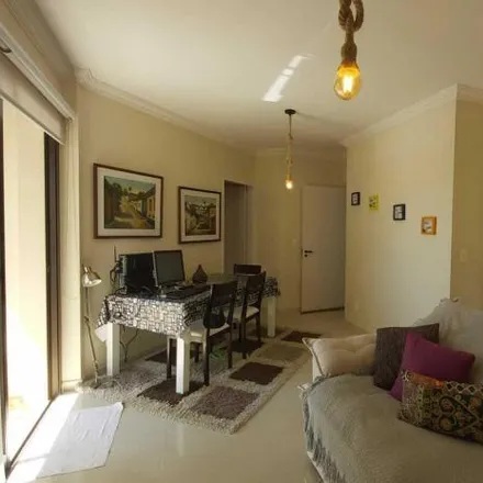 Buy this 2 bed apartment on Rua Salvador Penteado in Botafogo, Campinas - SP