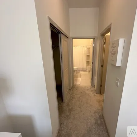 Image 7 - 323 Seven Springs Way, Unit 314 - Apartment for rent