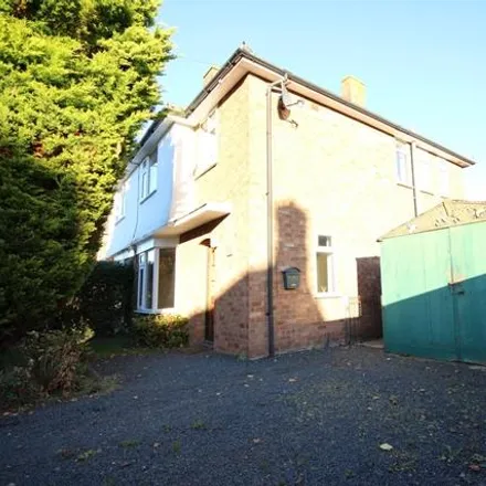 Rent this 3 bed duplex on Leigh Sinton Road in Malvern, WR14 1BH