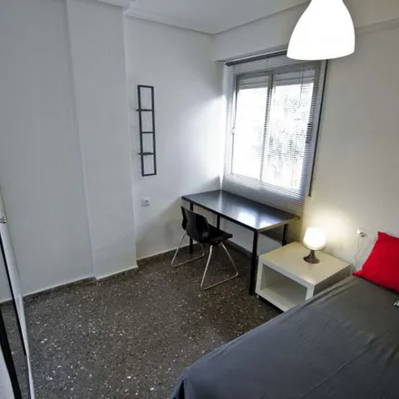 Rent this 1 bed apartment on Farmacia Carabal in Carrer de l'Explorador Andrés, 46022 Valencia