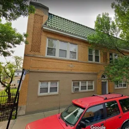 Buy this studio house on 2731-2733 North Austin Avenue in Chicago, IL 60639