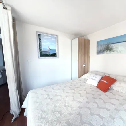 Image 7 - 73 Avenue du Commandant Charcot, 14160 Dives-sur-Mer, France - Apartment for rent