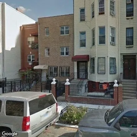 Buy this 8 bed house on 102 Cornelia Street in New York, NY 11221