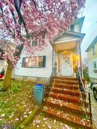 Buy this 3 bed house on 129 North 10th Street in Newark, NJ 07107