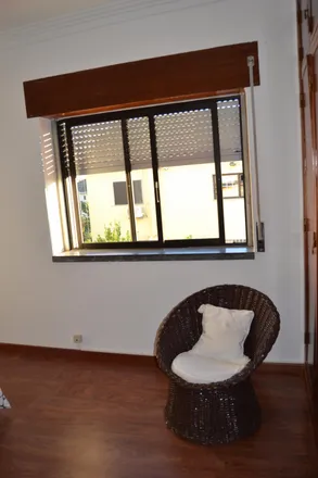 Rent this 6 bed room on Rua Luís Quartin Graça in 2734-838 Barcarena, Portugal