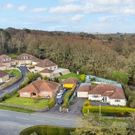 Image 2 - Meadow Farm, Blandford Road, Corfe Mullen, BH21 3HE, United Kingdom - House for sale