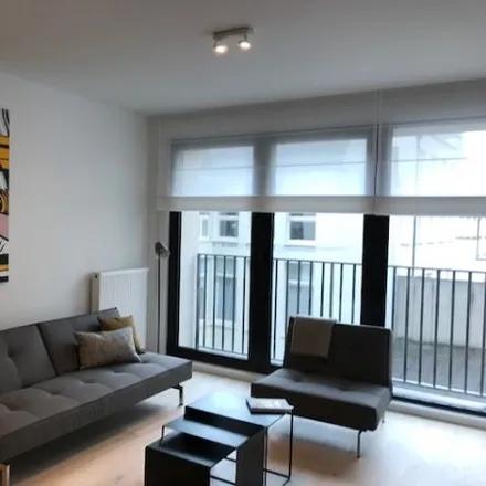 Rent this 3 bed apartment on Chambon in Rue des Boiteux - Kreupelenstraat, 1000 Brussels