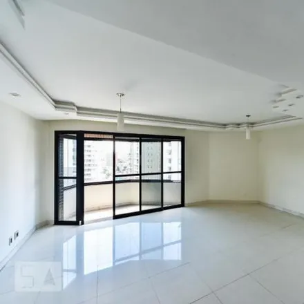 Rent this 3 bed apartment on Rua Bela Vista in Centro, São Bernardo do Campo - SP