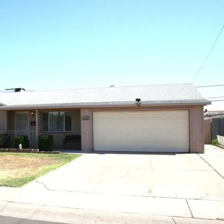 Buy this 4 bed house on 2939 West Larkspur Drive in Phoenix, AZ 85029