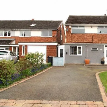 Buy this 3 bed duplex on Marshall Close in Aldridge, WS9 0HQ