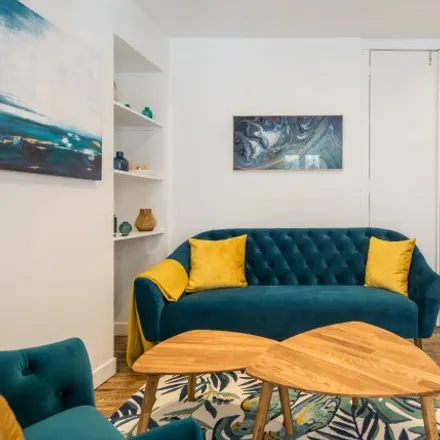 Rent this 2 bed apartment on Paris 7e Arrondissement