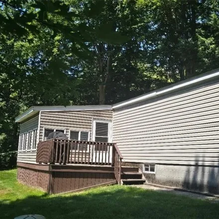 Image 3 - 11972 Cottage Rd Unit 1, Wolcott, New York, 14590 - House for sale