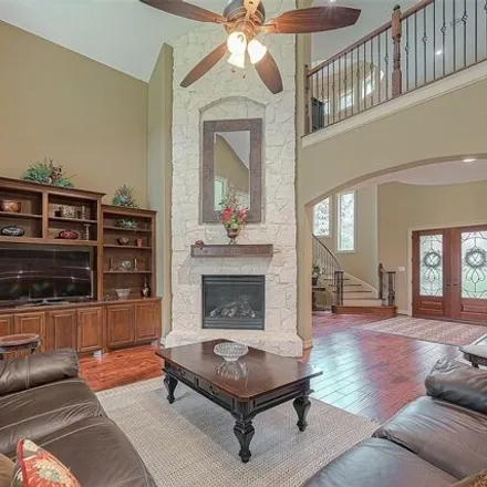Image 6 - 10348 Paradise Valley Drive, Conroe, TX 77304, USA - House for sale