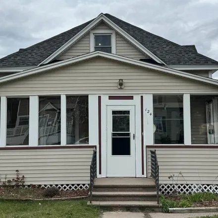 Buy this 3 bed house on 180 West Jewell Street in Munising, MI 49862