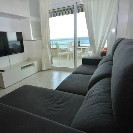 Image 9 - 08397 Pineda de Mar, Spain - Apartment for rent