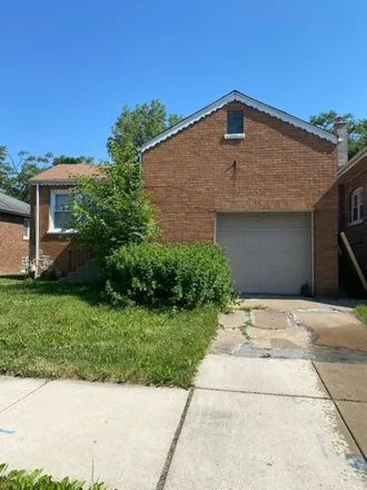 Rent this 3 bed house on 326 West 107th Place in Chicago, IL 60628