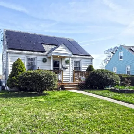 Buy this 3 bed house on 70 Vista Drive in East Haven, CT 06512