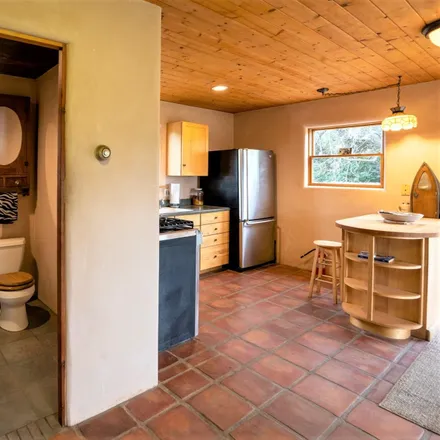 Image 6 - 124 Upper Ranchitos Road, Taos, NM 87571, USA - House for sale