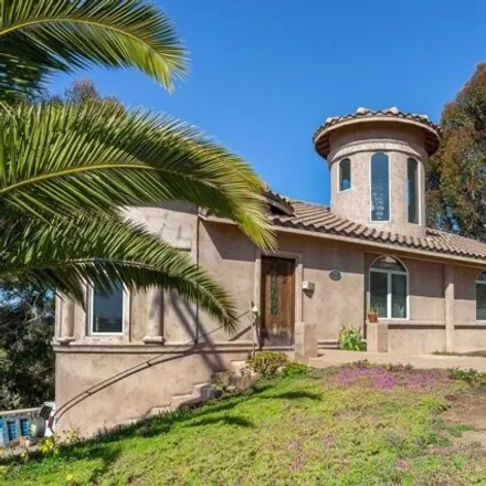 Buy this studio house on 537 Hoover Street in Oceanside, CA 92054