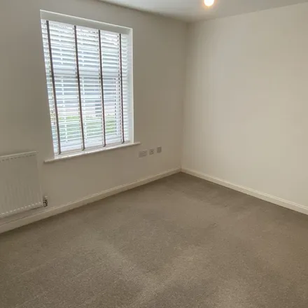 Image 6 - Rosso Close, Doncaster, DN4 5FS, United Kingdom - Apartment for rent