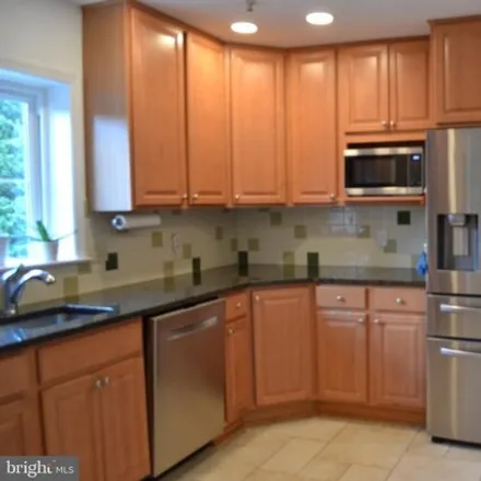 Image 6 - 10931 Wickshire Way Unit K1, Rockville, Maryland, 20852 - Condo for sale