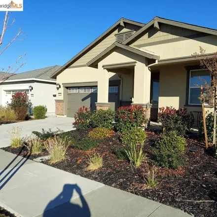 Image 2 - 2238 Park Place, Rio Vista, CA 94571, USA - House for sale