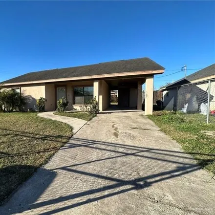 Buy this 2 bed house on 566 West Eagle Avenue in La Quinta Colonia, Pharr