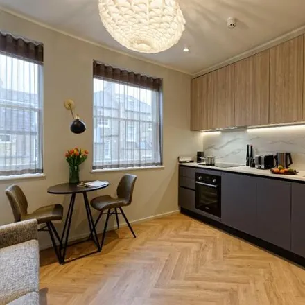 Image 2 - 6 Neville Street, London, SW7 3AR, United Kingdom - Apartment for rent