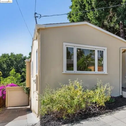 Buy this 3 bed house on 3941 Loma Vista Ave in Oakland, California