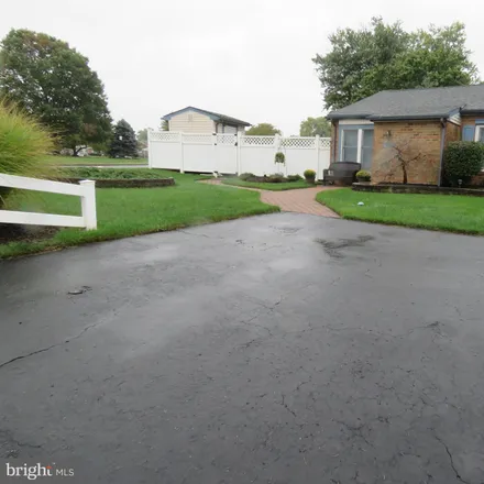 Image 4 - 2932 Kinsman Court, Bensalem Township, PA 19020, USA - Townhouse for sale