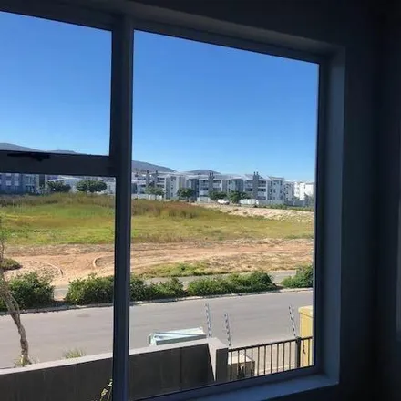 Image 7 - 11 Barion Rd, Burgundy Estate, Cape Town, 7441, South Africa - Apartment for rent