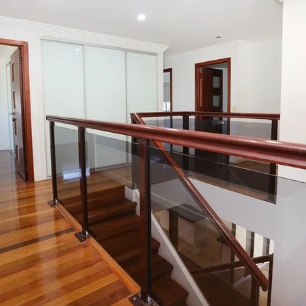 Rent this 3 bed apartment on Hollywell Fire Station in Bayview Street, Hollywell QLD 4216