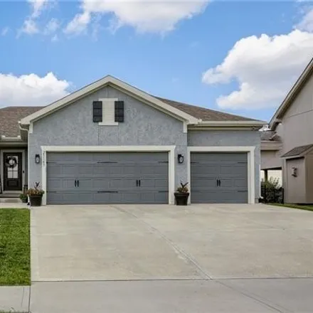 Buy this 4 bed house on 25499 West 148th Terrace in Prairie Highlands, Olathe