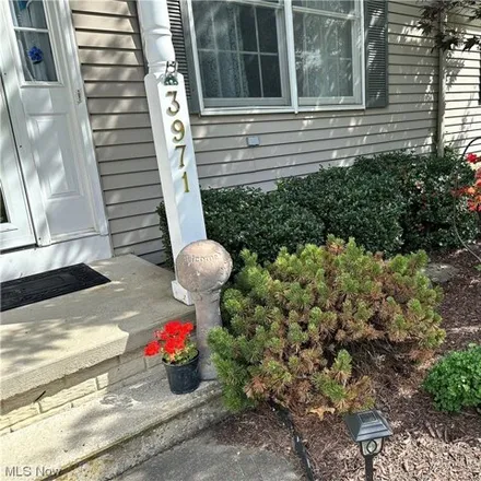 Image 1 - 4003 Woodland Drive, Vermilion-on-the-Lake, Vermilion, OH 44089, USA - Townhouse for sale