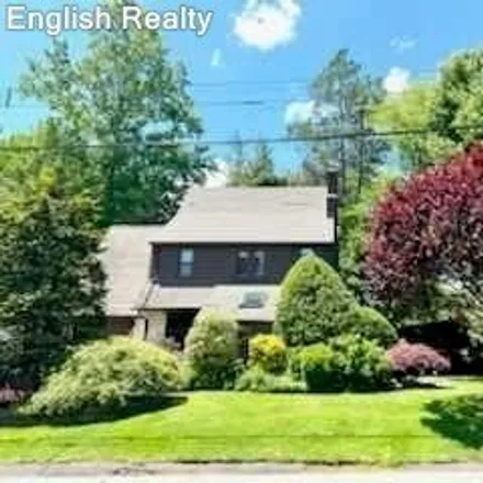Image 2 - 130 Columbus Dr, Tenafly, New Jersey, 07670 - House for sale