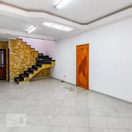 Buy this 3 bed house on Avenida Doutor Timoteo Penteado 3649 in Vila Galvão, Guarulhos - SP