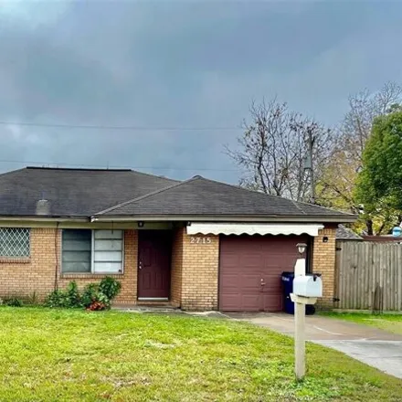 Buy this 3 bed house on 2727 28th Avenue North in Texas City, TX 77590