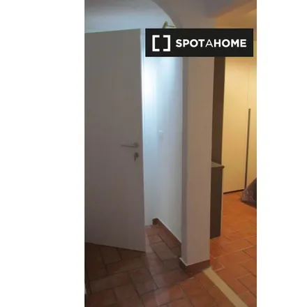 Image 4 - Porta Pertusa, Viale Vaticano, 00165 Rome RM, Italy - Room for rent
