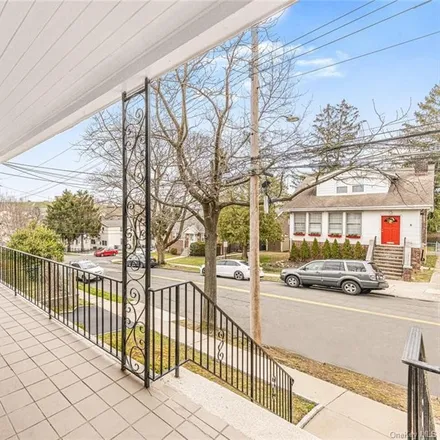 Image 6 - 9 Aqueduct Avenue, Lincoln, City of Yonkers, NY 10704, USA - Townhouse for sale
