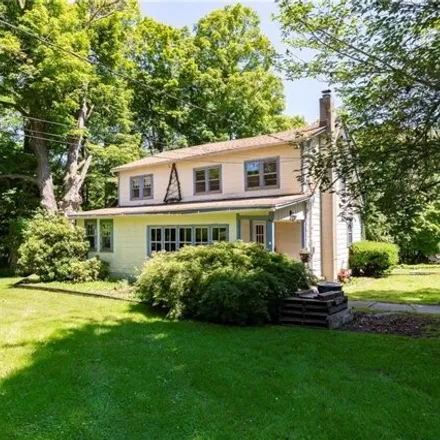 Image 2 - 4051 Route 52, Holmes, New York, 12531 - House for sale