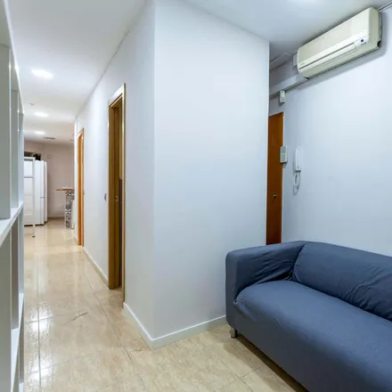 Rent this 9 bed room on Rosa Clará in Carrer de Xàtiva, 46002 Valencia