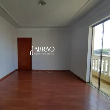 Rent this 4 bed apartment on Rua 15 de Novembro in Centro, Barbacena - MG