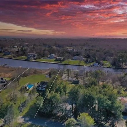 Buy this 5 bed house on 18 Sunset Avenue in Southampton, East Quogue